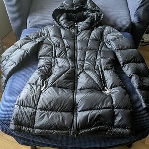 Calvin Klein light weight pufffer